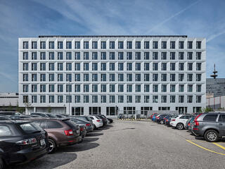 H113, Glattpark Opfikon, Fischer Architekten AG Zürich